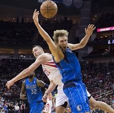 如果杜兰特当年未加盟勇士，詹姆斯领衔的骑士会击败勇士吗？